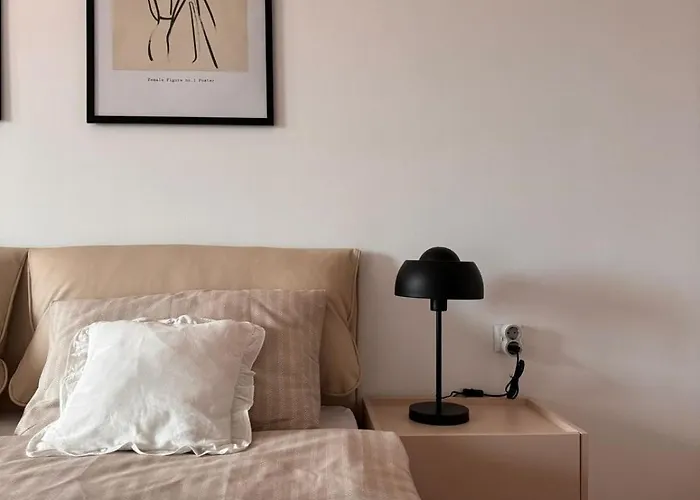 Seaview Etara Iv In Apartment