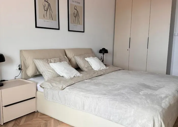 Apartment Seaview Etara Iv In *