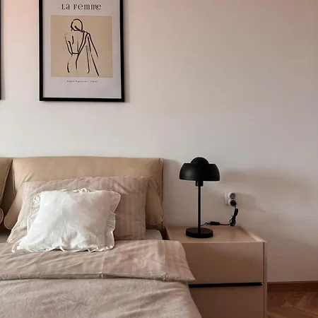 Seaview Etara Iv In Apartment