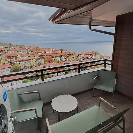 Apartment Seaview Etara Iv In